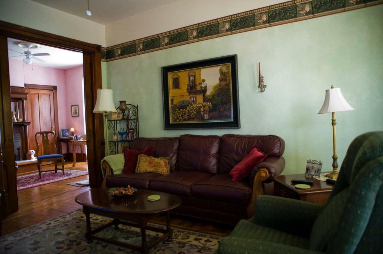 Ottaway Inn Llc Corry Extérieur photo